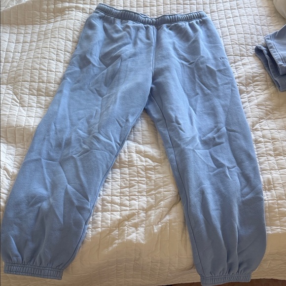 Aritzia Pants - Aritzia Women’s Light Blue Cuffed Sweatpants